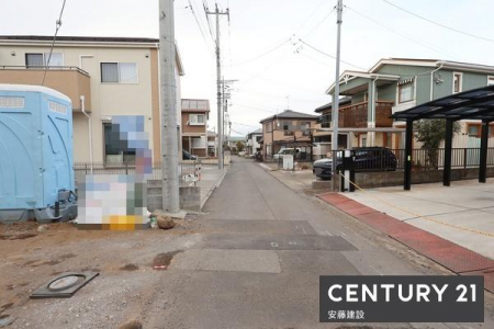 �O�ʓ��H�܂ތ��n�ʐ^�@������4������