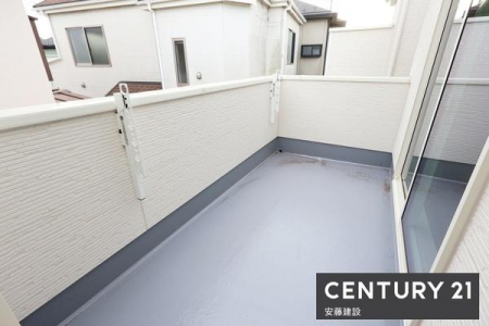 �o���R�j�[�@�y�@�o���R�j�[�@/�@Balcony�@�z
2��������o���\�ȓ쓌�����o���R�j�[�I
�����Ղ�̓������𗁂тĐ��󕨂��������芣���܂�