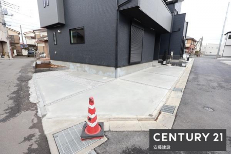 ���ԏ�@�y�@���ԏ�@/�@parking�@�z
����2��\�ȃX�y�[�X