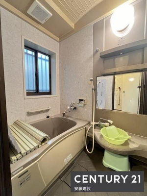 @y@@/@Bathroom@z
芷C΂ȗ