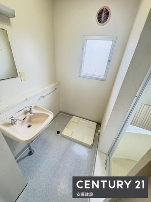 ʑEʏ@y@ʏ@/@Washroom@z
邭Ƃ肠L̐ʏ
