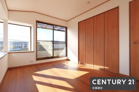 �Q���@�y�@�Q���@/�@6���@�z
���D�݂̉Ƌ��u���Ă������̋�Ԃ������Ƃ�̐Q��
��ʍ̌��E�o���R�j�[�ɖʂ��ėz���E���ʗǍD�I