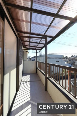 �o���R�j�[�@�y�@�o���R�j�[�@/�@Balcony�@�z
2��������o���\�ȓ쐼�����o���R�j�[�I
�����Ղ�̓������𗁂тĐ��󕨂��������芣���܂�