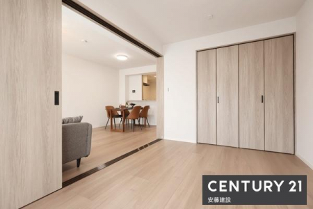 �m���@�y�@�m���@/�@5.9���@�z
���r���O���̗m���͎q�ǂ��̗V�я��Ǝ��A�d���X�y�[�X�Ƃ��Ă��g������
