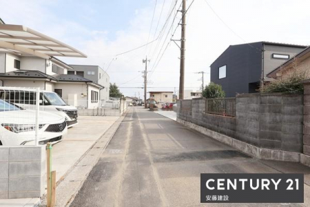 �O�ʓ��H�܂ތ��n�ʐ^�@�y�@�O�ʓ��H�@�z
������4������
�Ԓʂ肪���Ȃ����߁A�Q�Ă邱�ƂȂ����Ԃ��ł��Ĉ��S�ł�