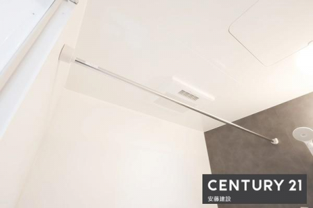 ���̑��@�y�@�z�X�N���[���i�����������j�@�z
�ԕ��E�J�̓������K�ɐ��󊣑��ł���֗��ݔ�
�g��Ȃ��Ƃ��̓|�[�����O��������OK�A�ז��ɂȂ肪���ȕ������X�^���h���s�v�ɁI