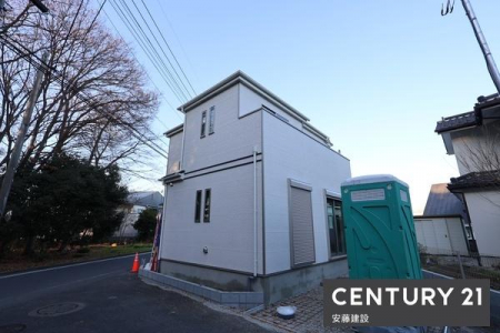 ���̑����n�@���w�Z�܂œk����6���A���w�Z�܂œk����13��
���q�l�̓o���Z�����S�ȊՐÂȏZ��X