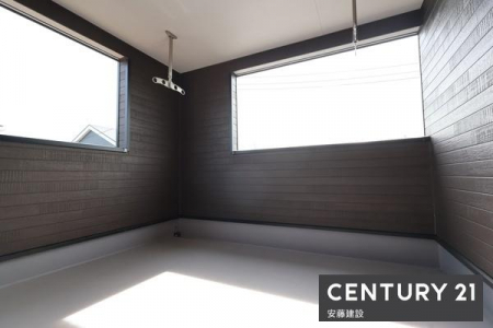 �o���R�j�[�@�y�@�o���R�j�[�@/�@Balcony�@�z
������C���i�[�o���R�j�[�I
���C�h�o���R�j�[�̂��ߐ��󕨂̗ʂ������Ă����S�ł�