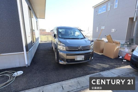 ���ԏ�@�y�@���ԏ�@/�@parking�@�z
����Q��\�Ȓ��ԃX�y�[�X
���v�w���ꂼ��̂��Ԃ����Ƃ̑O�ɒ�߂邱�Ƃ��ł��܂�
