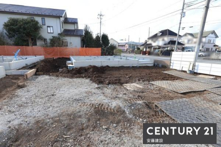 ���ԏ�@�y�@���ԏ�@/�@parking�@�z
����Q��\�Ȓ��ԃX�y�[�X
���v�w���ꂼ��̂��Ԃ����Ƃ̑O�ɒ�߂邱�Ƃ��ł��܂�
