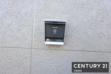 ���ԏ�@�y�@�ݔ��@�z
���ԏ��EV��p�R���Z���g����