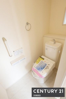 �g�C���@�y�@�g�C���@/�@toilet�@�z
�����I�ȃE�H�b�V�����b�g�t���g�C��
�萠�����ŉƑ��݂�Ȃɂ₳�����g�C���ł�