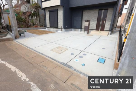 ���ԏ�@�y�@���ԏ�@/�@parking�@�z
����Q��\�Ȓ��ԃX�y�[�X
���v�w���ꂼ��̂��Ԃ����Ƃ̑O�ɒ�߂邱�Ƃ��ł��܂�
