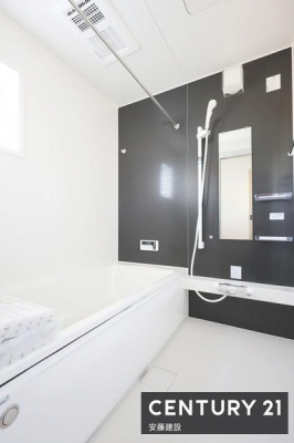 �����@�y�@�����@/�@Bathroom�@�z
�������Ǝ����̃o�X�^�C�����߂��������Ȑ��������闁��
�����g�[�����@��������Ă��芷�C���₷���A�~��͉ߓx�ȉ��x����h���܂�