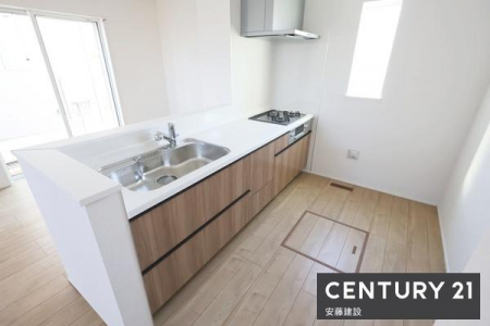 �L�b�`���@�y�@�L�b�`���@/�@Kitchen�@�z
���r���O�����n����I�[�v���L�b�`���ŁA�������̎󂯓n�����X���[�Y�I
��������M��ɂ�����������ɂ����݌v