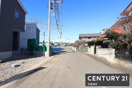 �O�ʓ��H�܂ތ��n�ʐ^�@�y�@�O�ʓ��H�@�z
������6���s��
