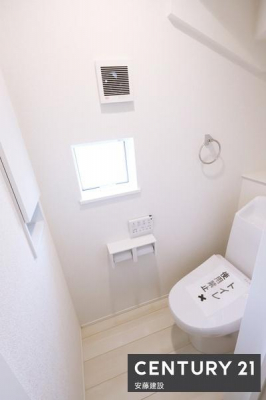 �g�C���@�y�@�g�C���@/�@toilet�@�z
���邭�����I�ȃE�H�V�����b�g�t���g�C��
�J�����₷�����ʒu�Ŋ��C�⑋���̂̑|�������₷���̂��|�C���g�I