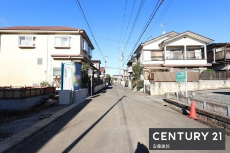 �O�ʓ��H�܂ތ��n�ʐ^�@�y�@�O�ʓ��H�@�z
������5������