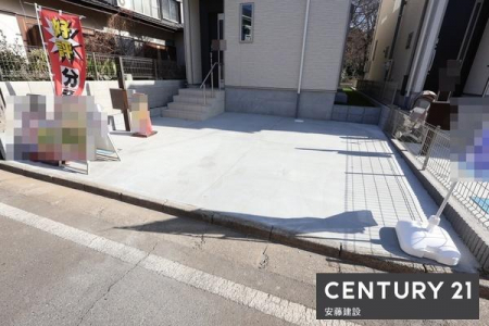 ���ԏ�@�y�@���ԏ�@/�@parking�@�z
����2��\�Ȓ��ԃX�y�[�X
���v�w���ꂼ��̂��Ԃ����Ƃ̑O�ɒ�߂邱�Ƃ��ł��܂�