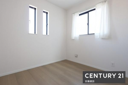 �q�������@�y�@�q�������@/�@4.5���@�z
���邭��Ƃ�̂���L���̗m���I�N���[�[�b�g����
�ǂ�ȉƋ�ɂ����킹�₷������̂������ł�