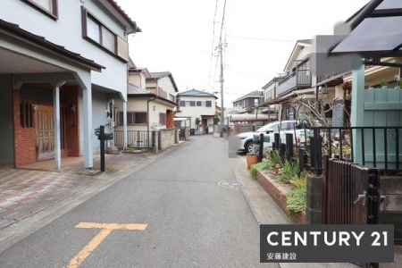 �O�ʓ��H�܂ތ��n�ʐ^�@�y�@�O�ʓ��H�@�z
�쓌��4������