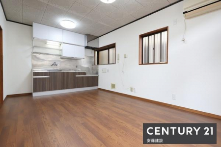 ���r���O�@�y�@���r���O�@/�@9.6���@�z