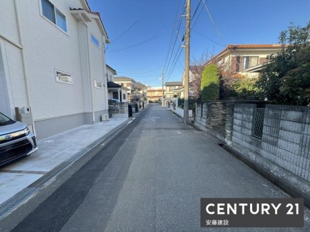 OʓH܂ތnʐ^@y@OʓH@z
5