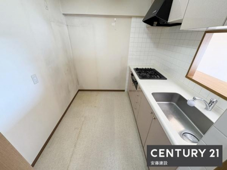 Lb`@y@Lb`@/@Kitchen@z
rOnI[vLb`ŁA̎󂯓nX[YI