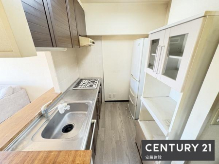 Lb`@y@Lb`@/@Kitchen@z
rOnI[vLb`ŁA̎󂯓nX[YI