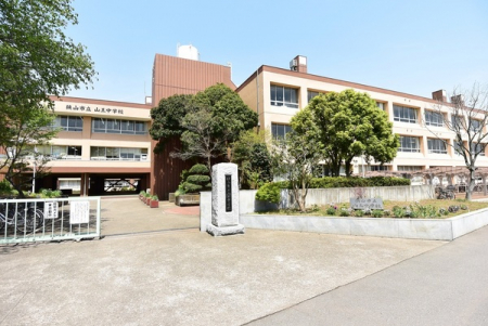 ӊ@ywZzRsRwZF1842m