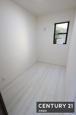 ���r���O�ȊO�̋����@�y�@�t���[�X�y�[�X�@/�@3���@�z
���r���O����o���\�ȃt���[�X�y�[�X�I
�t�@�~���[�N���[�N��e�����[�N�p�Ƃ��Ă����p�ł��ĕ֗��ł��I