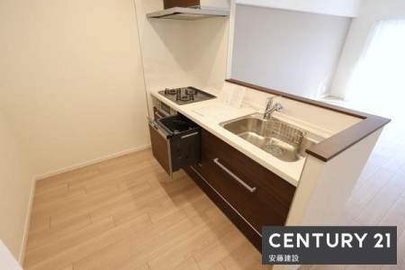 Lb`@y@Lb`@/@Kitchen@z
[ƍƃXy[XmۂΖʎVXeLb`I
̕Еt^яo₷֗Ȑ݌v