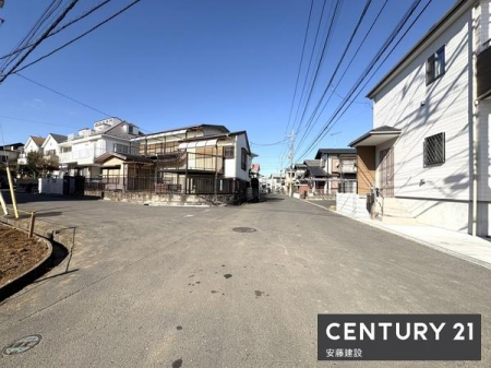 OʓH܂ތnʐ^@y@OʓH@z
6s
