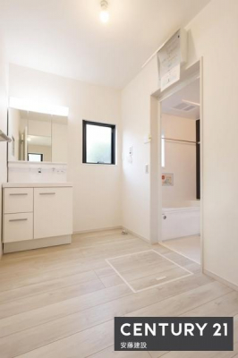 ���ʑ�E���ʏ��@�y�@���ʏ��@/�@Washroom�@�z
������������ʏ��͖Z���������X�g���X�t���[�ɐg�x�x�ł������ȋ��
���[�͂̂���O�ʋ��Ɨ����ʑ䊮���I