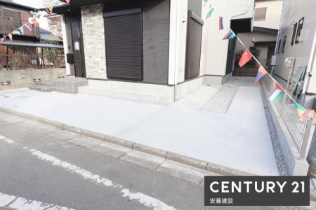 ���ԏ�@�y�@���ԏ�@/�@parking�@�z
L����2��\�Ȓ��ԃX�y�[�X