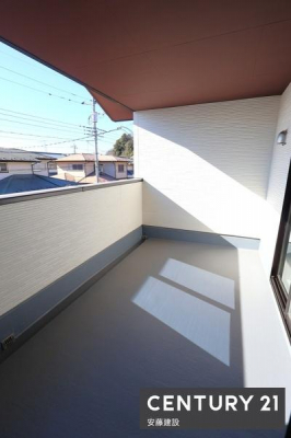 �o���R�j�[�@�y�@�o���R�j�[�@/�@Balcony�@�z
2��������o���\�ȓ�����C���i�[�o���R�j�[�I
���C�h�o���R�j�[�̂��ߐ��󕨂̗ʂ������Ă����S�ł�