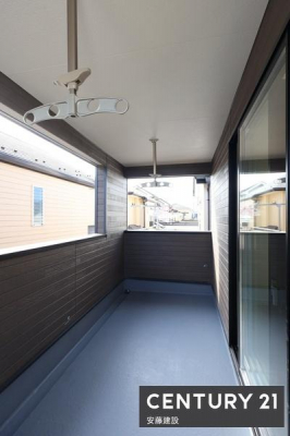 �o���R�j�[�@�y�@�o���R�j�[�@/�@Balcony�@�z
�Q������o���\�ȓ쓌�����C���i�[�o���R�j�[�I
���C�h�o���R�j�[�̂��ߐ��󕨂̗ʂ������ł����S�ł�