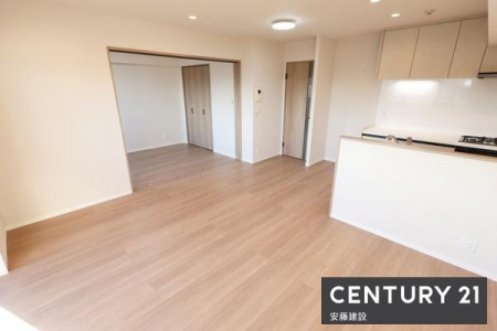 ���r���O�@�y�@���r���O�@/�@13.3���@�z
�Ƒ��݂�Ȃ�������肭�낰������LDK
����̑唼���߂������������炱���߂����₷����Ԃɂ�����肽���ł��ˁI