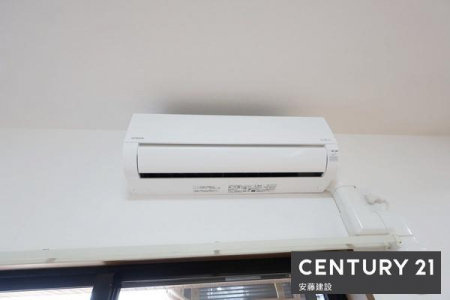 ���̑����ρ@�y�@�ݔ��@�z
���r���O�G�A�R������