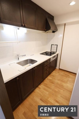 �L�b�`���@�y�@�L�b�`���@/�@Kitchen�@�z
�������ɏW���ł���Ɨ��^�L�b�`��
�①�ɒu���ꂪ�����ƃX�y�[�X����������m�ۂł��܂��I