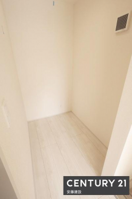 ���[�@2�K�t���[�X�y�[�X