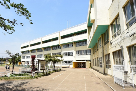 ӊ@ywZzRsRwZF1835m