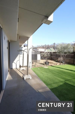 �o���R�j�[�@�y�@�o���R�j�[�@/�@Balcony�@�z
���r���O�E�a������o���\�ȓ쓌�����e���X
�z���Ղ錚�����Ȃ����󕨂��������芣���܂�