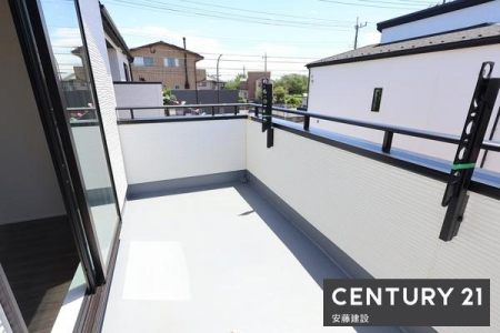 �o���R�j�[�@�y�@�o���R�j�[�@/�@Balcony�@�z
�Q������o���\�ȓ�����o���R�j�[�I
�z���肪�悭���󕨂��������芣���܂�
