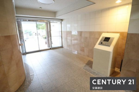 �G���g�����X�@�y�@�G���g�����X�@�z
���S�̃I�[�g���b�N�����ł��B�G���g�����X�����ɊǗ��l����������S�ł�
