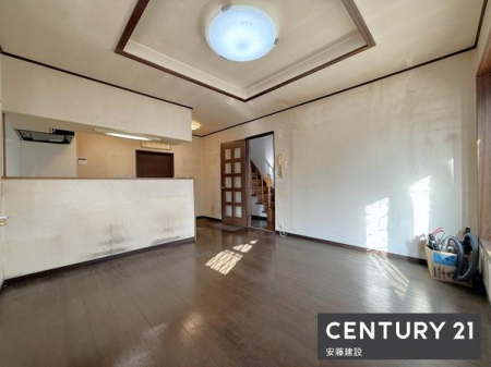 ���r���O�@�y�@���r���O�@/�@12���@�z
�Ƒ��݂�Ȃ�������肭�낰������LDK
����̑唼���߂������������炱���߂����₷����Ԃɂ�����肽���ł��ˁI