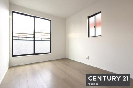 �Q���@�y�@�Q���@/�@6���@�z
�o���R�j�[�ɖʂ��Ė��邭���������ȐQ���I
���D�݂̉Ƌ��u���ăz�e�����C�N�ȋ�Ԃ��y���߂܂�