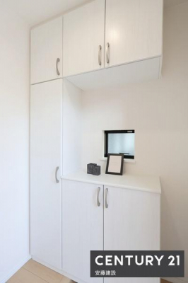 ���[�@�V���[�Y�{�b�N�X