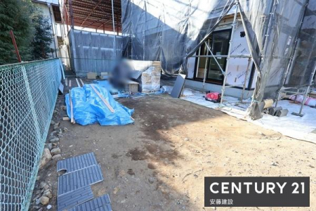 ��@�쑤�ɒg���Ȃ��늮��