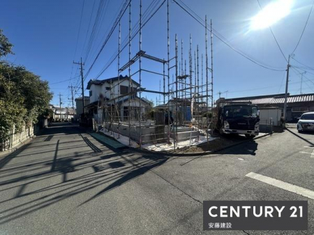 �O�ʓ��H�܂ތ��n�ʐ^�@�y�@�O�ʓ��H�@�z
�k����4.6������
������4.2������